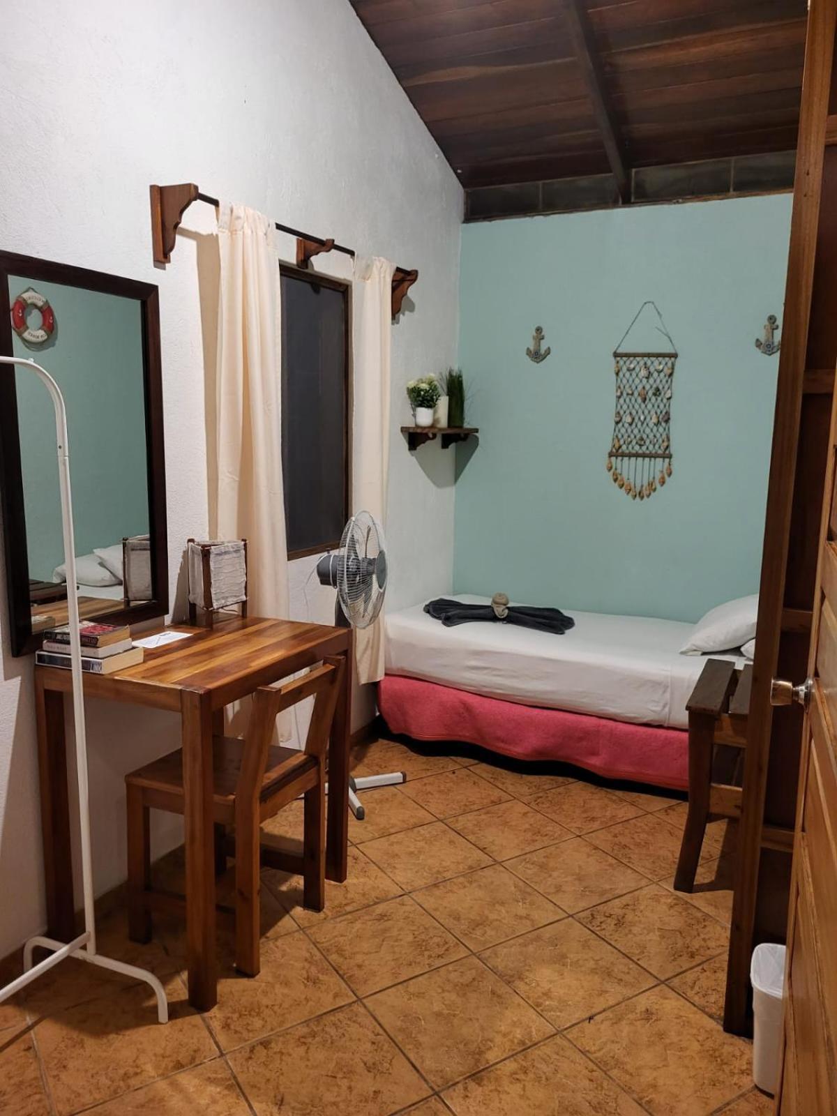Escape Caribeno Hotel Puerto Viejo de Talamanca Eksteriør billede