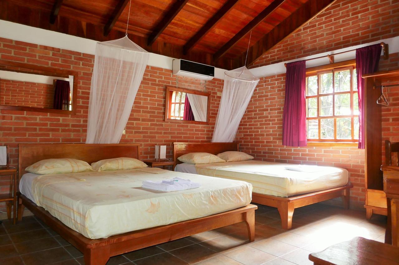 Escape Caribeno Hotel Puerto Viejo de Talamanca Eksteriør billede